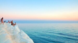 XRP Rockets Higher as Short Squeeze Intensifies