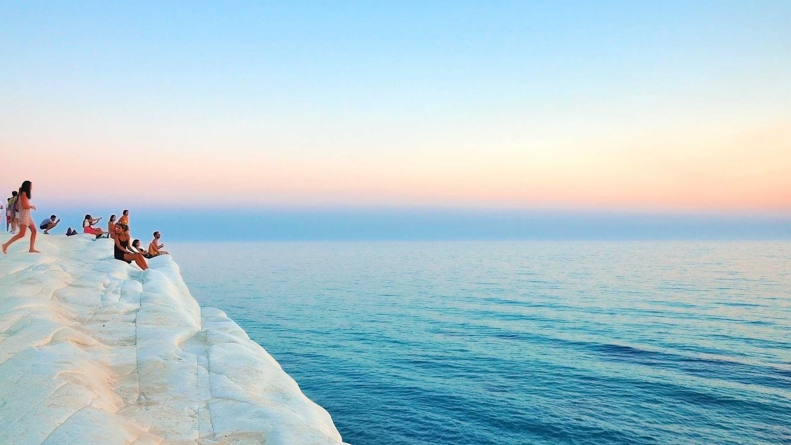 XRP Rockets Higher as Short Squeeze Intensifies