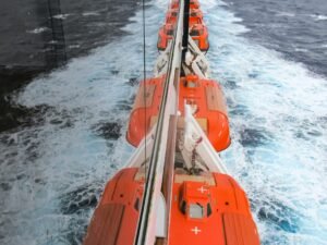 Saylor Urges Dalio: Bitcoin is the Lifeboat in a Sea of Geopolitical Turmoil