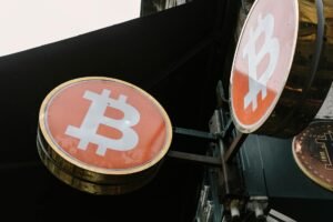 Crypto Markets Plunge as AI Fears Spook Investors