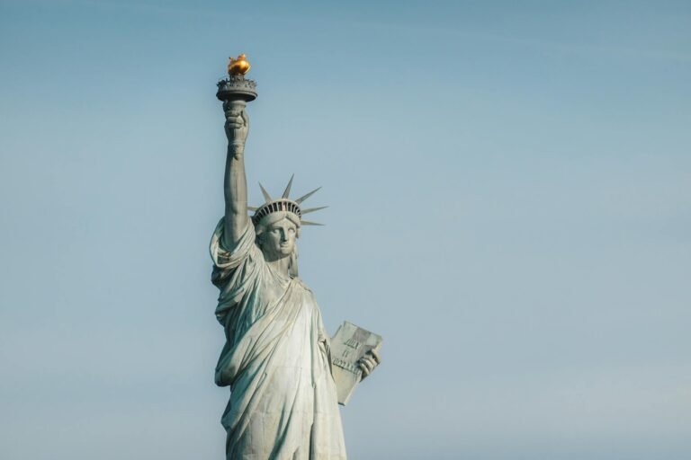 Trump-Linked World Liberty Taps Securitize for Maldives Resort Tokenization