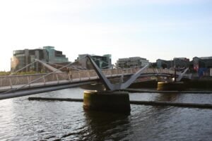 Lightspark and Cross River Bank Join Forces to Revolutionize Bitcoin Fiat Payments