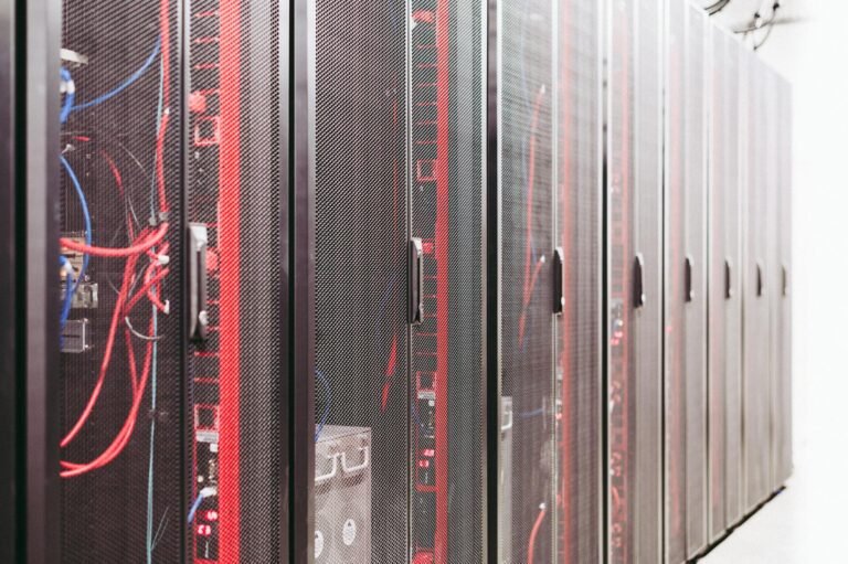 Bitcoin Miners Bet Big on AI: A 30 GW Power Play to Diversify and Survive