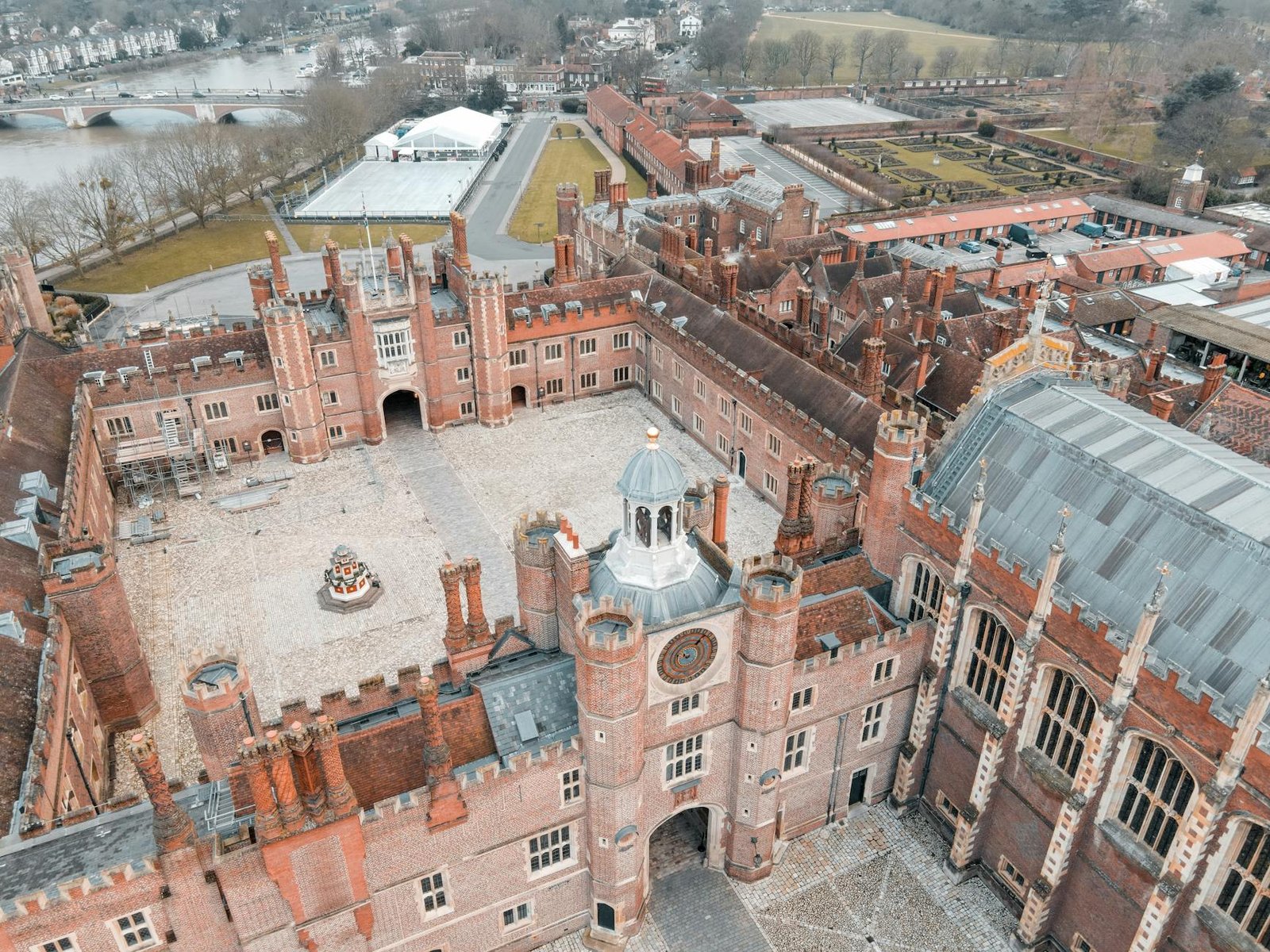 Supreme Court Rejects Trump's Tariff Powers, Markets React