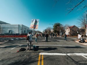 Tariff Turmoil: US Lawmakers Decry Trump's New 10% Global Levy