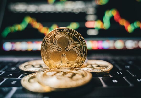 Crypto Markets Plunge as US-EU Tariff Tensions Escalate