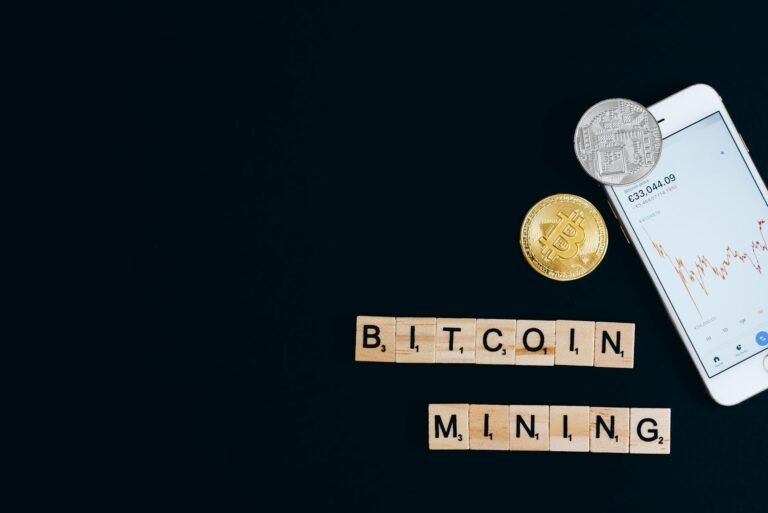 Crypto Market Slump: Bitcoin Dips as Major Assets Take a Hit