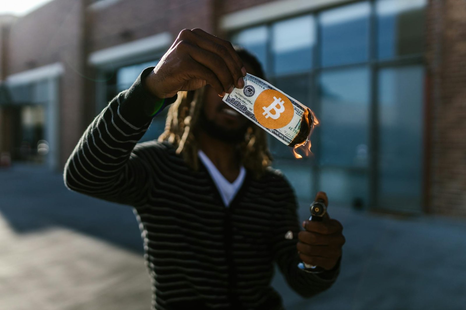 Institutional Investors Reassess Bitcoin Strategies Amid Market Turmoil and Quantum Threats