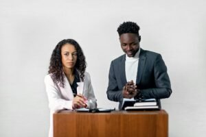 Fed’s Kashkari Slams Crypto: 'Utterly Useless' Compared to AI