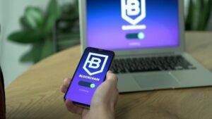 DeFi: The Architect of a Seamless Multi-Chain Financial Ecosystem