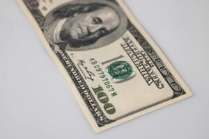 Strategy Surges with Record STRC Equity Issuance, Snags 1,420 Bitcoin