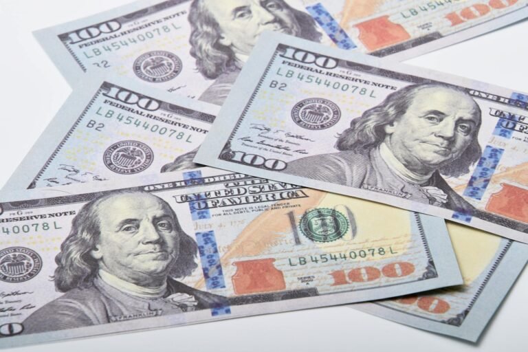 Schiff Warns US Dollar Credibility Collapse Could Trigger Rising Rates, Debt Crisis, and Economic Downturn