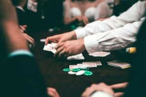 UK Gambling Commission Explores Cryptocurrency Payments for Regulated Operators