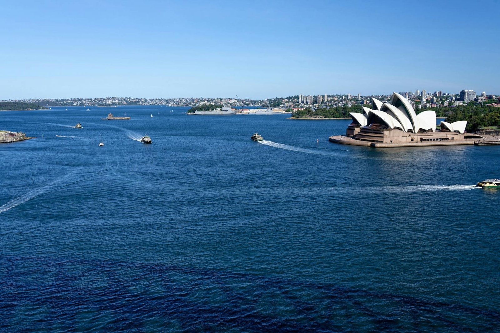 Australia Fines Binance $6.9 Million Over Client Misclassification