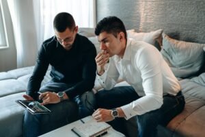 Bitcoin Hovers as Fed Decision Looms, Traders Cautious