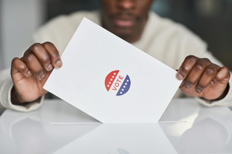 Aptos Community Votes to Cap Token Supply, Paving Way for Deflationary Economy