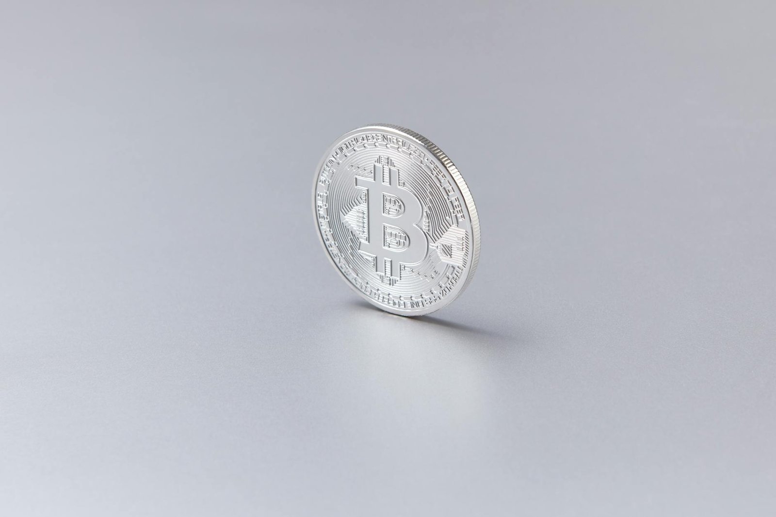 Crypto slides as oil spike, macro jitters trigger derivatives unwind