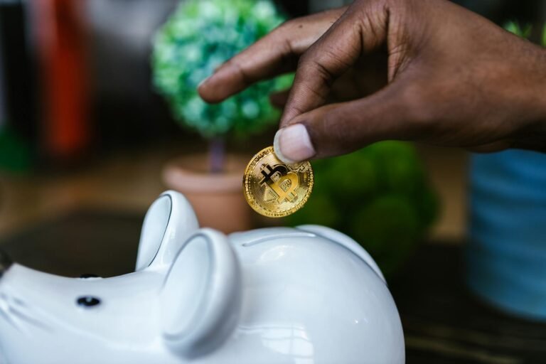 Tokenized Gold Takes Over Price Discovery During Weekend Market Closure