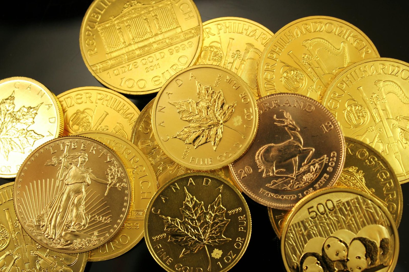 Turkey's Central Bank Considers Using Gold Reserves to Stabilize Lira Amidst Economic Turmoil