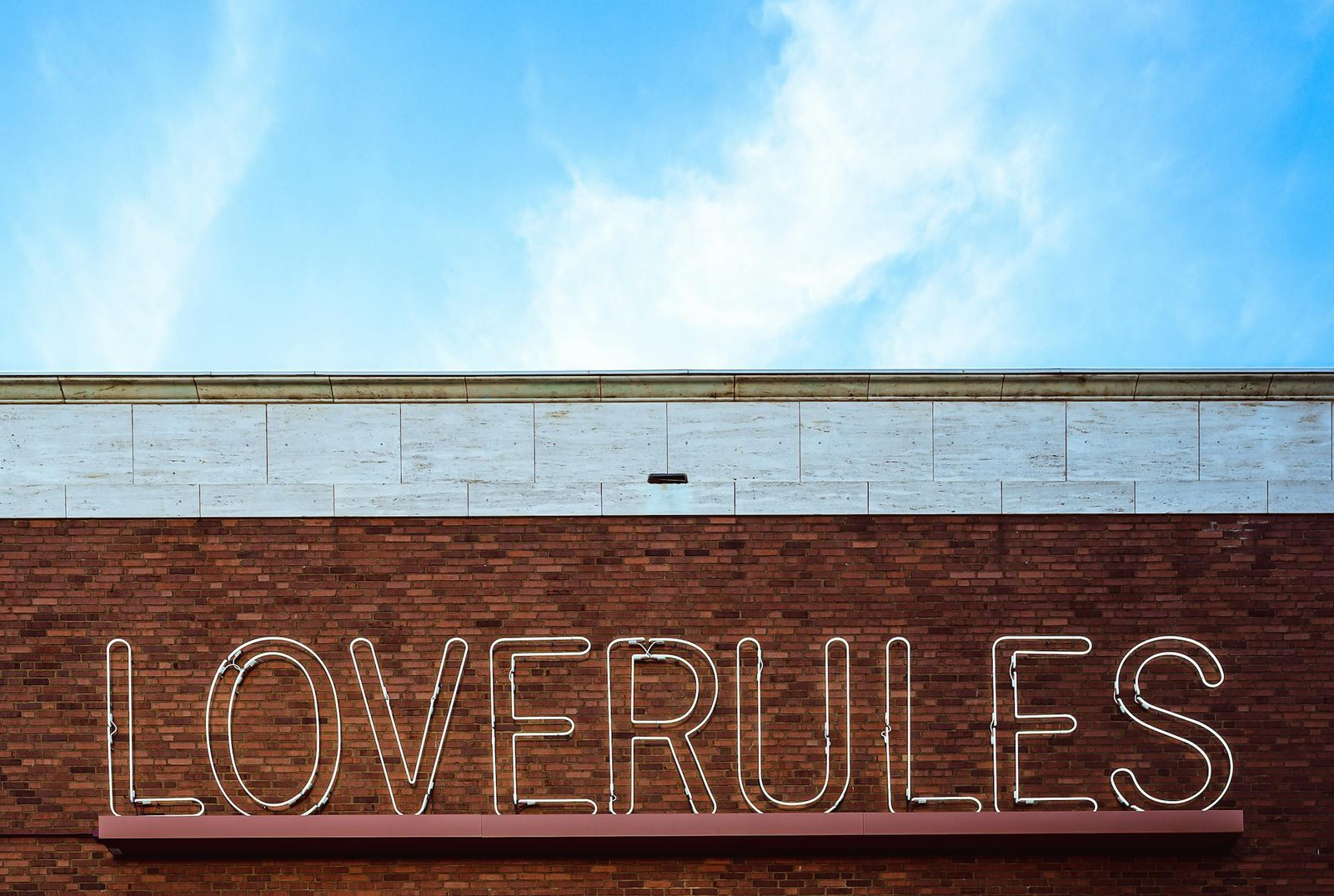 U.S. rule change may open trillions in 401(k) funds to crypto