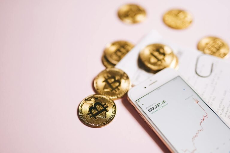 Bitcoin Plunges as Market Sentiment Hits Rock Bottom: Is a Reversal on the Horizon?