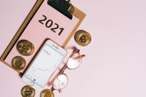 Solana Faces Steep Selling Pressure: Is a Slide to $65 Imminent?