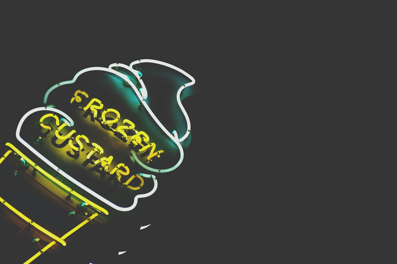 BlackRock Dives into Ethereum Staking with New ETF Offering Dividend Yield