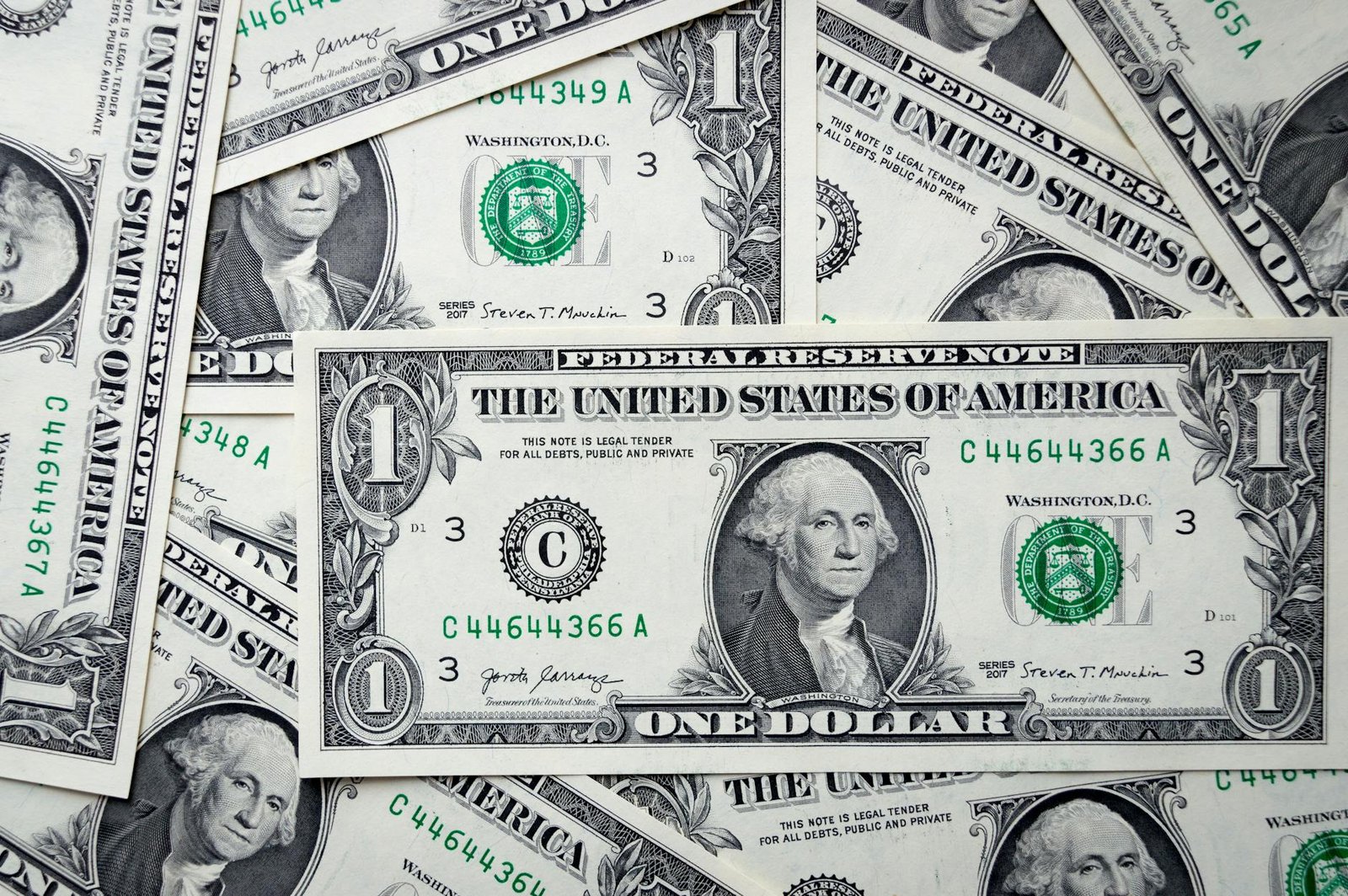 US Lawmaker Probes Federal Reserve Approval of Kraken, Warns of ‘Critical’ Risk