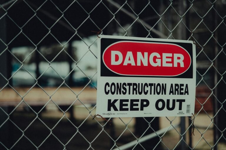 Fresh Manipulation Warnings Hit Other Crypto Projects After RAVE’s 95% Collapse