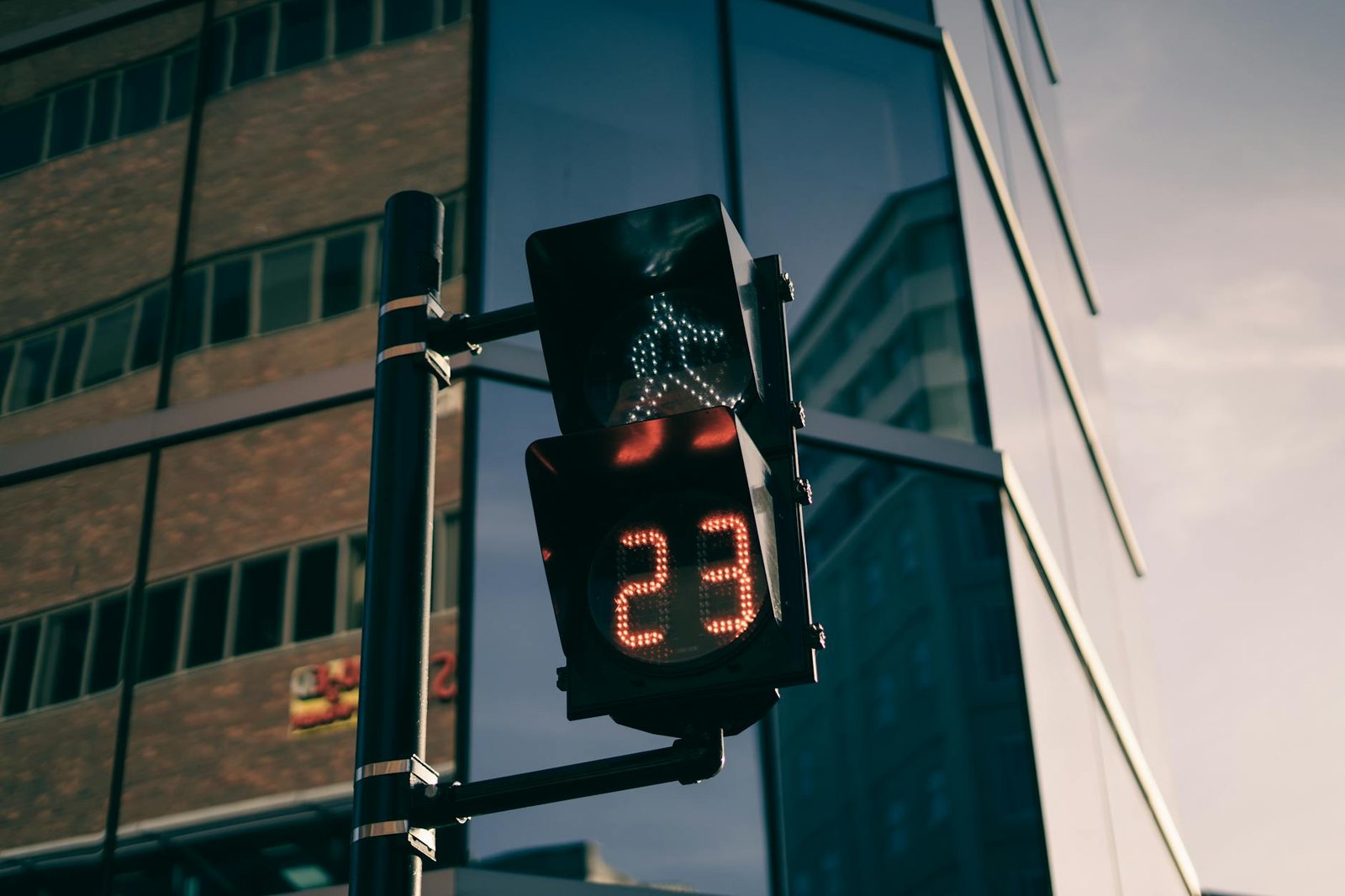 Bank of Korea’s new governor signals CBDC and bank token push, skips stablecoins in key address