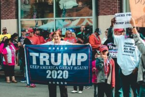 Lending Pool Heist: Are Trump Crypto Insiders Setting Up To Crash DOLO Crypto?
