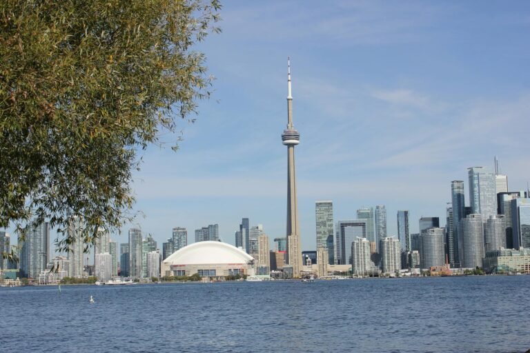 Ontario Liberals Move to Ban iGaming Advertising Four Years After Privatization