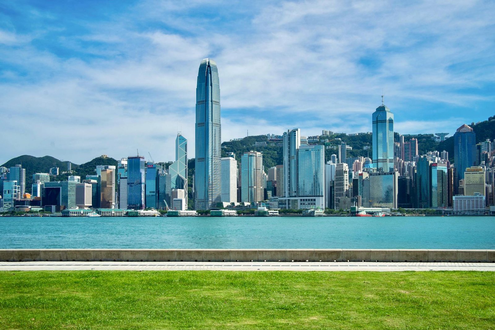 Hong Kong grants first stablecoin licences to Anchorpoint and HSBC