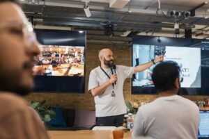 Curve founder pitches market-based fix for $700K bad debt in contrast to Aave bailout