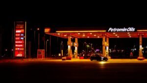 Colombia’s Petro Forced to Seek Congressional Approval for Gambling VAT After Courts Block Emergency Decrees