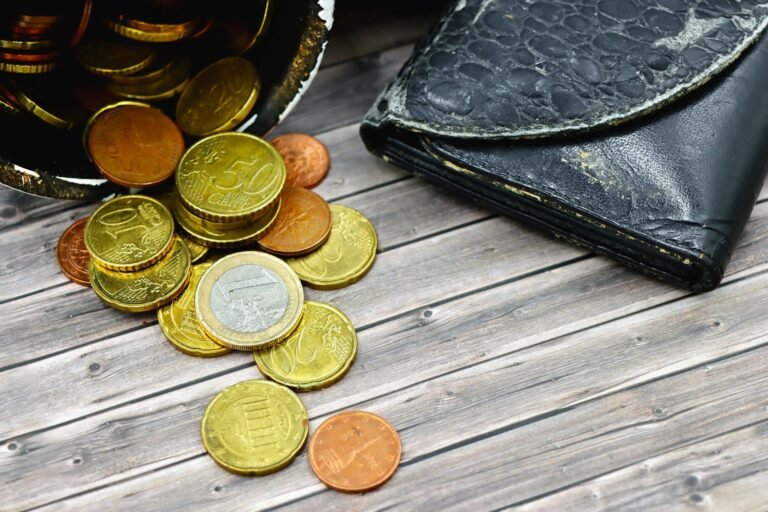 MiCA has made euro stablecoins safe but weak, new report argues