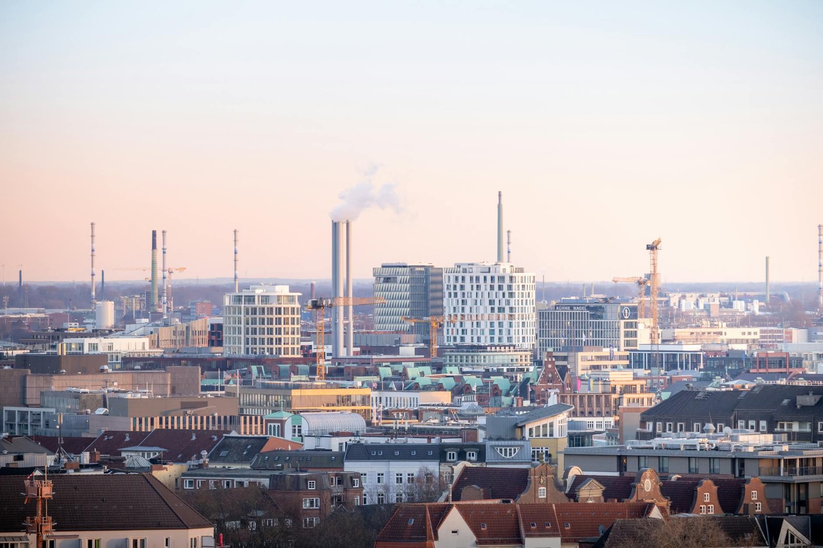 Germany’s AllUnity expands EURAU to Solana as euro stablecoins gain traction