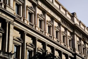 Ostium Launches Institutional Hedging Layer