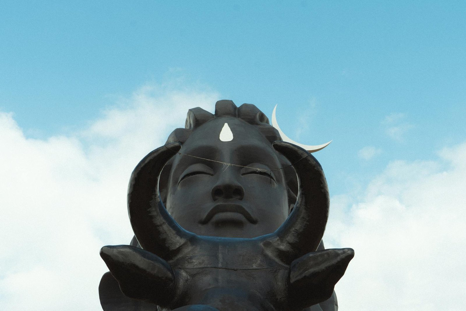 Uniswap Foundation held $85.8M at year-end, committed $26M in grants during 2025