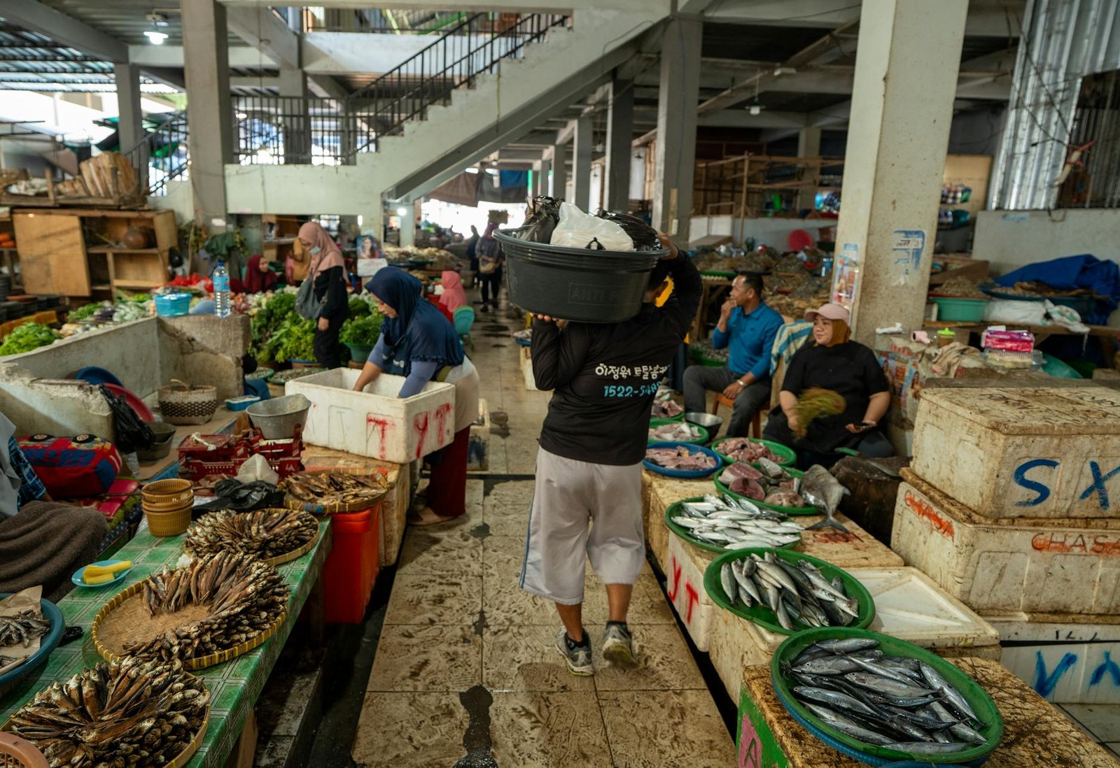 Market makers are fleeing public blockchains to protect their secret trading playbooks