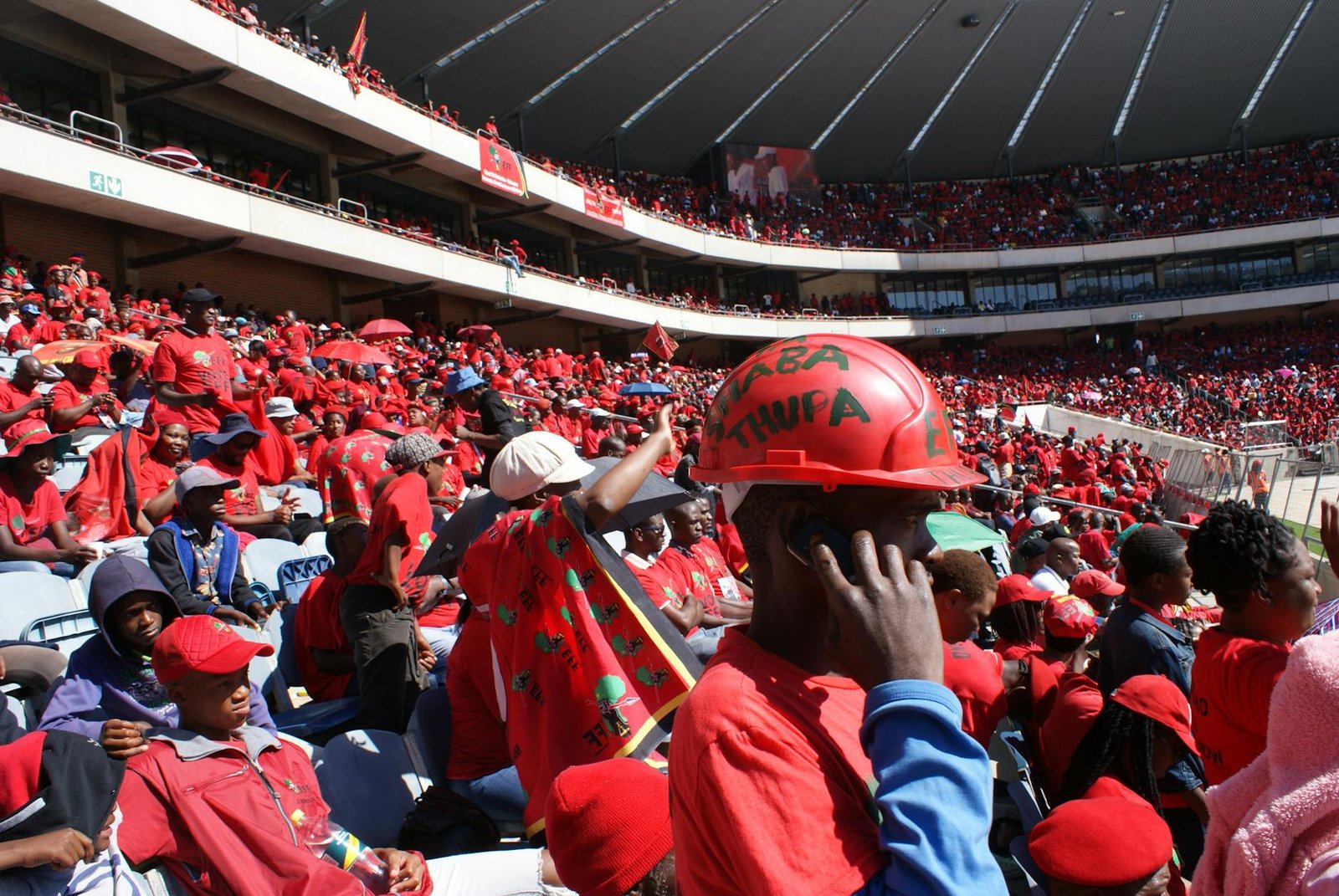 UK Opposition Urges Watchdog to Probe Nigel Farage’s Crypto Dealings