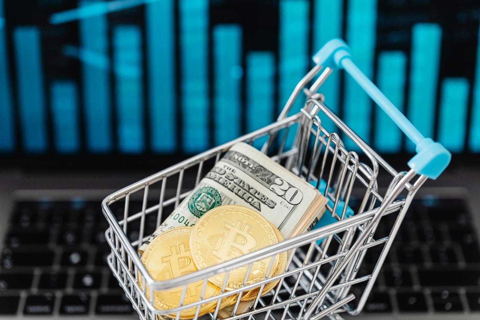 BTC USD Price Could Break New Lows: U.S. Dollar and Oil Getting Stronger