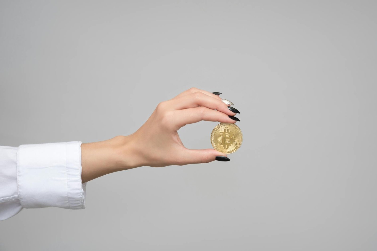 Bermuda pushes stablecoin payments with USDC airdrop as it courts crypto firms, regulators