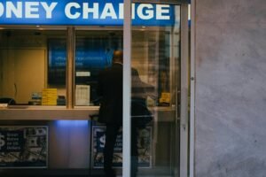 ‘The banks will not accept it’: Dimon escalates battle over stablecoin rewards in CLARITY Act debate