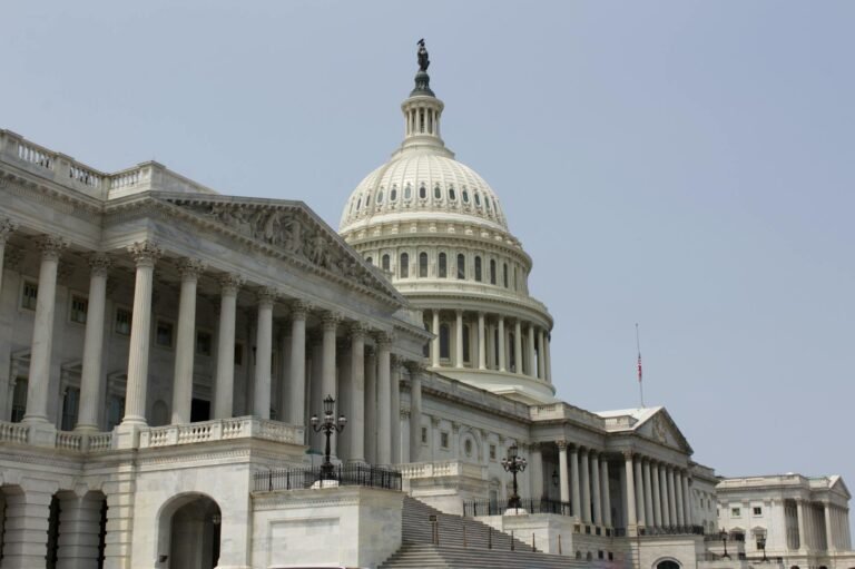 House committee leaders urge Trump to nominate CFTC members, citing CLARITY Act