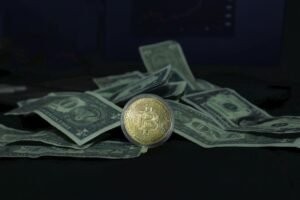 BTC Volume Collapse Echoes Setup Before 2023 Bullish Recovery