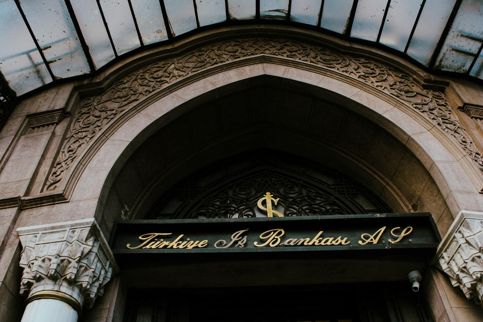 Labor Unions Join Banking Industry in Opposition to Senate Crypto Bill, The Clarity Act