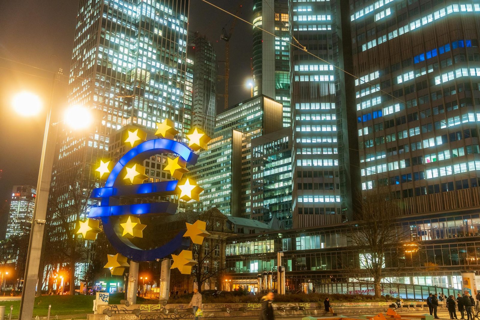 Banks Reject Stablecoin Yield Compromise, Demanding Stricter Crypto Limits