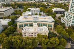 Silicon Valley Law Firm Fenwick & West Settles FTX Fraud Claims for $54 Million