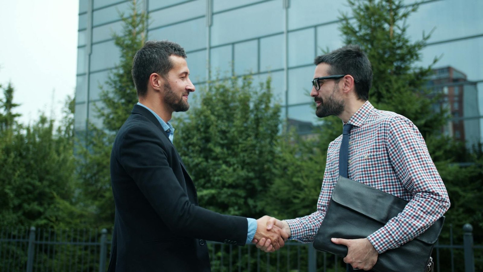 Hyperliquid's USDC deal could supercharge HYPE, pressure Circle, Coinbase margins, analysts say